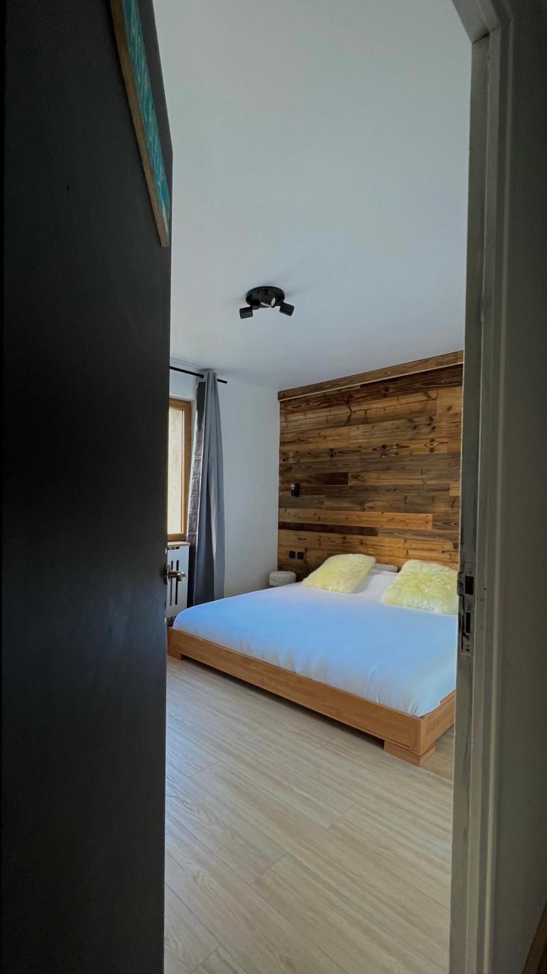 Chaleureux De Gamme Dans Le Trieves - Wifi - Netflix Apartment